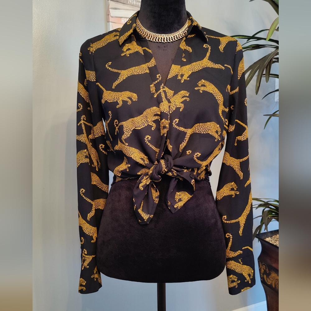 Worthington Black Leopard Print Blouse